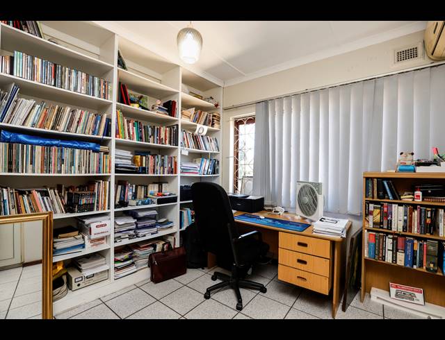 6 BEDROOM HOUSE FOR SALE IN AVOCA